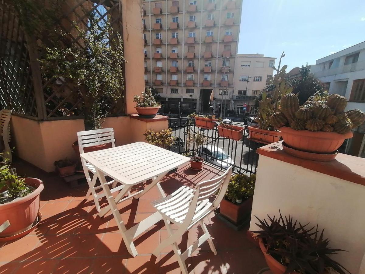 Residenza Schinardi Hotel Oristano Exterior photo