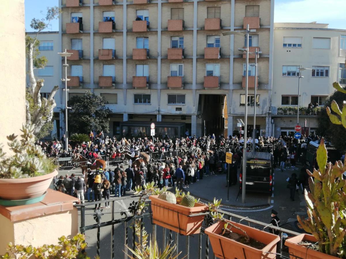 Residenza Schinardi Hotel Oristano Exterior photo